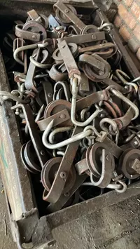 логотип Продаю тролей то 300 